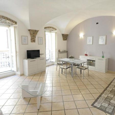 St. George Apartment Lovere Bagian luar foto