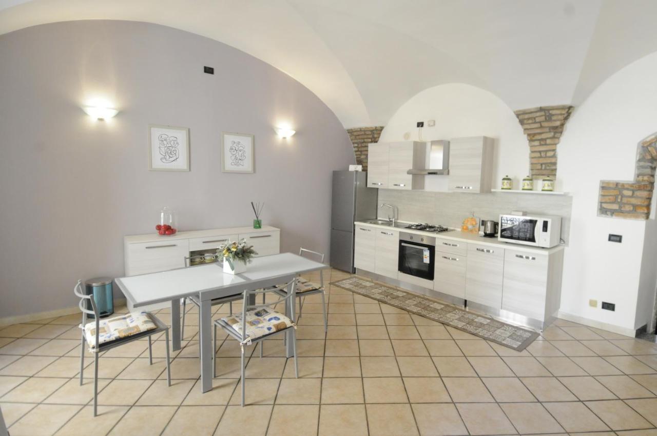 St. George Apartment Lovere Bagian luar foto