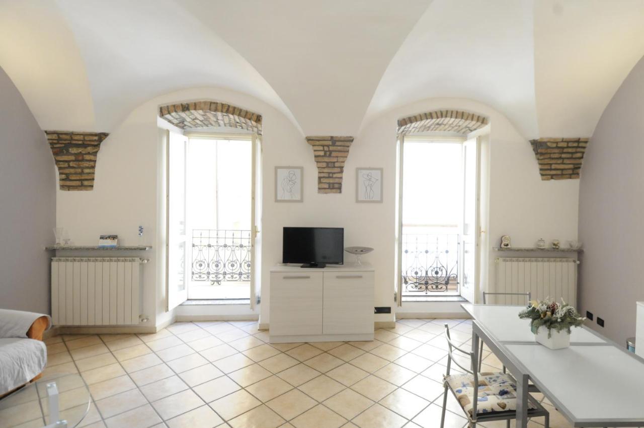 St. George Apartment Lovere Bagian luar foto