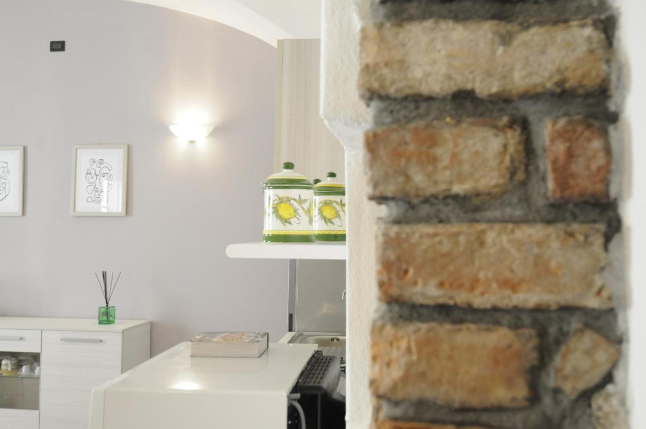 St. George Apartment Lovere Bagian luar foto